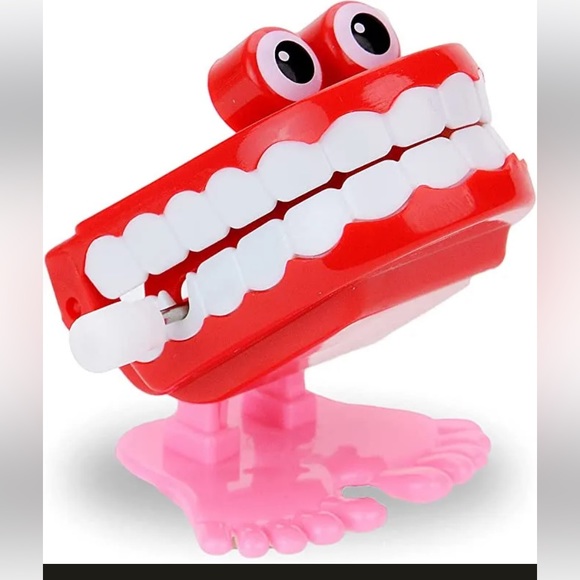 NWT 2pcs. Wind-up Toys Chattering Teeth With Eyes 1.75 Inch - Picture 1 of 3